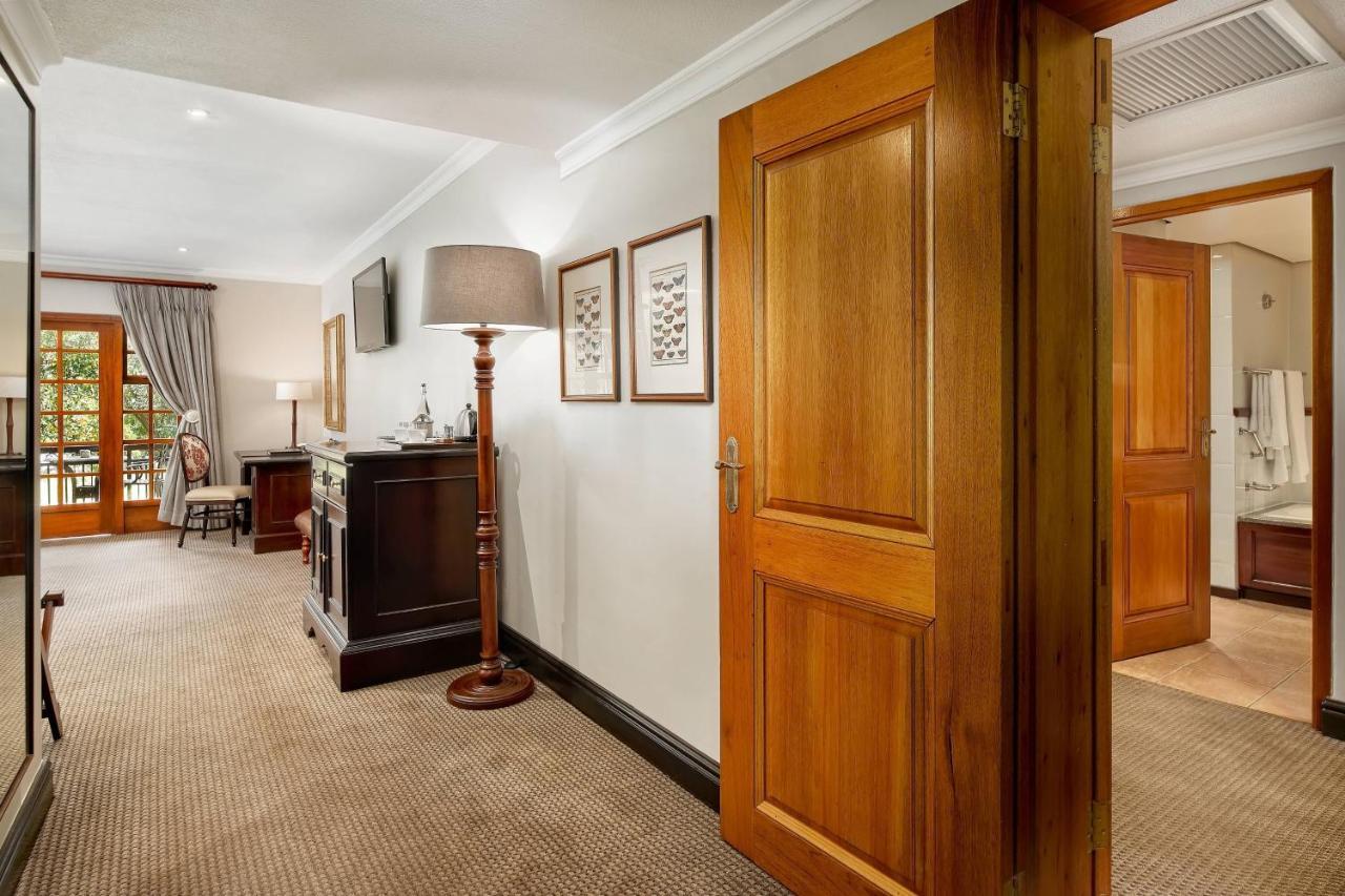 Irene Country Lodge, Autograph Collection Centurion Exterior photo A room at the hotel