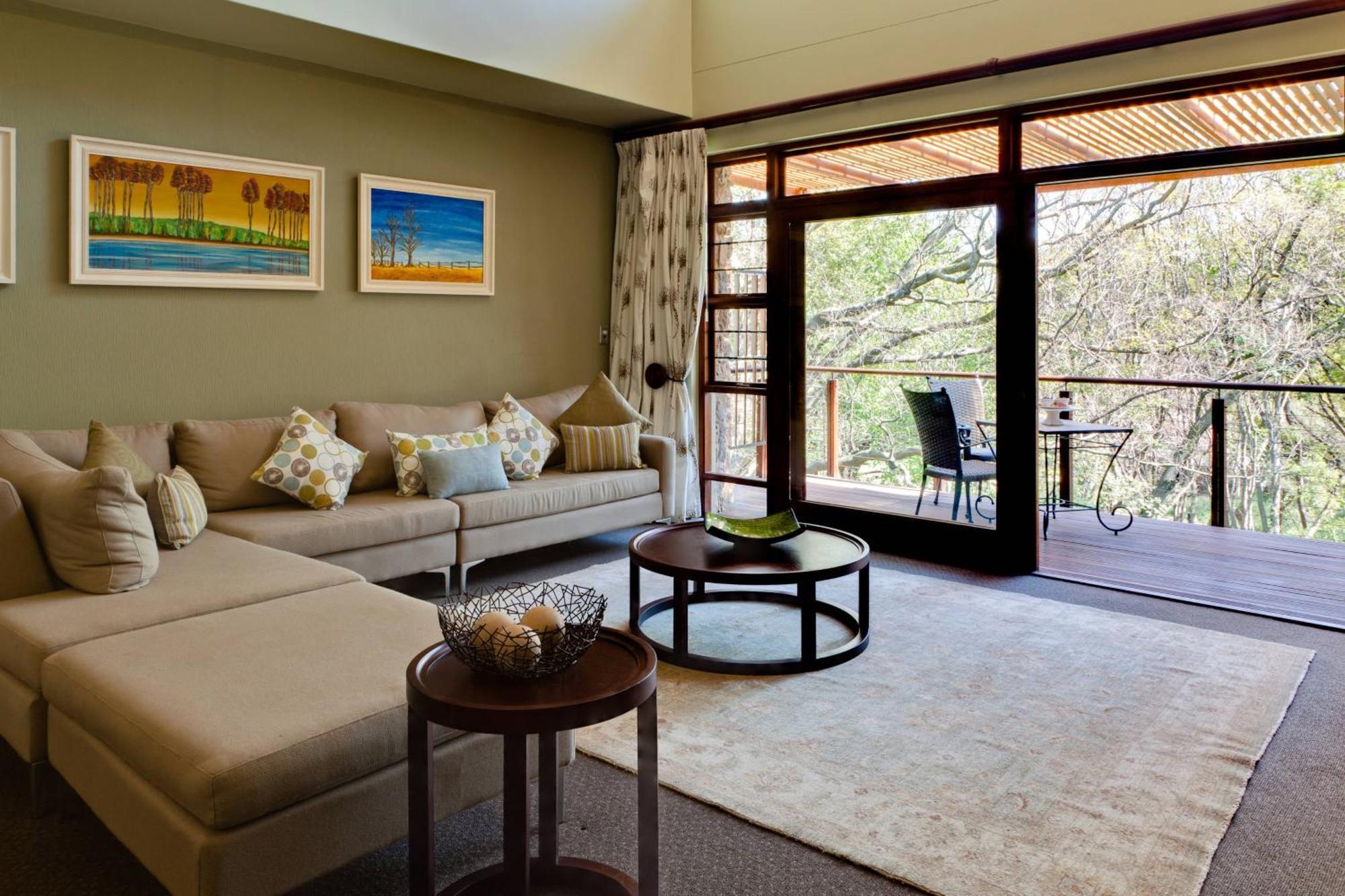 Irene Country Lodge, Autograph Collection Centurion Exterior photo Living room