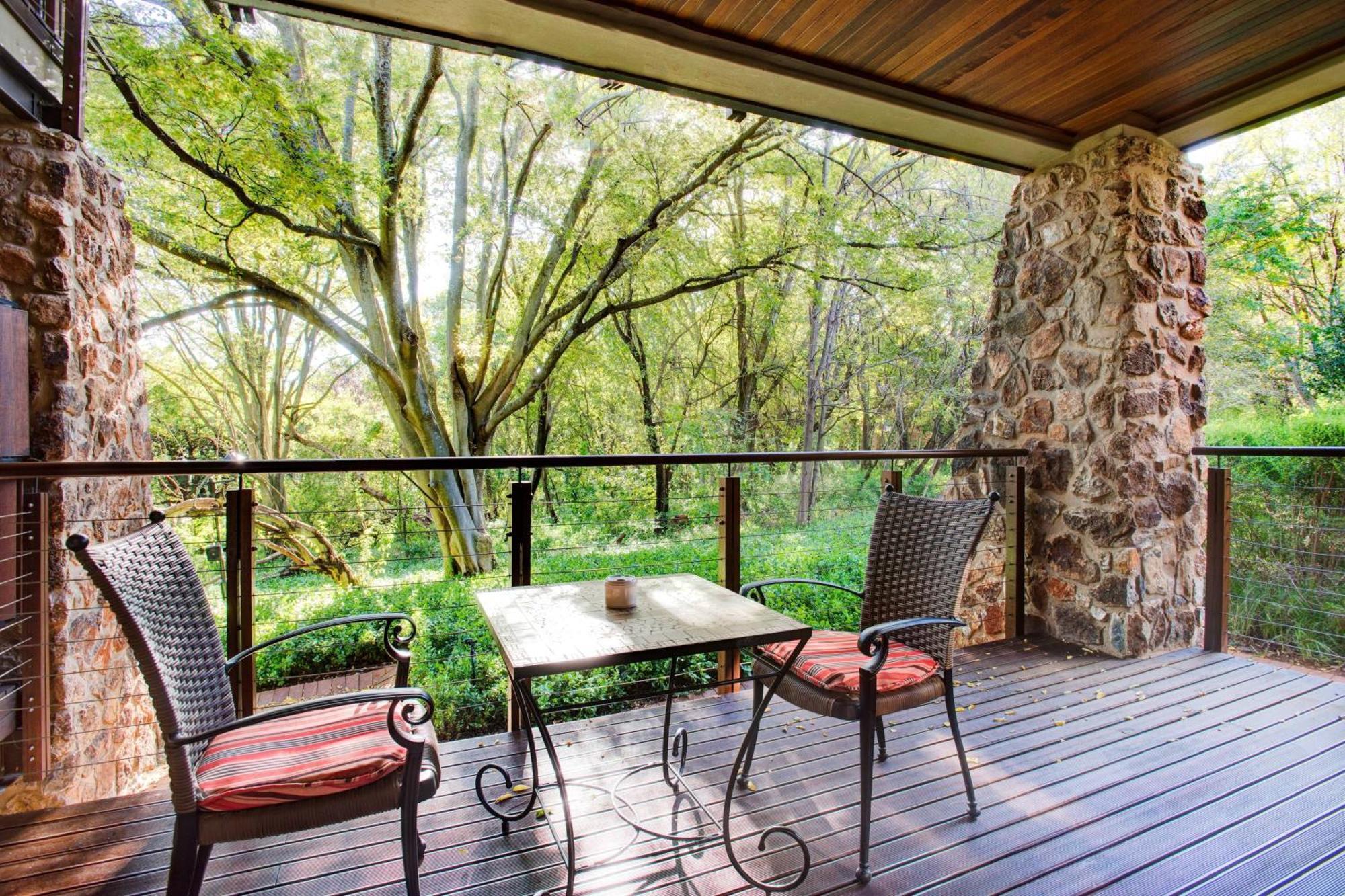 Irene Country Lodge, Autograph Collection Centurion Exterior photo A balcony