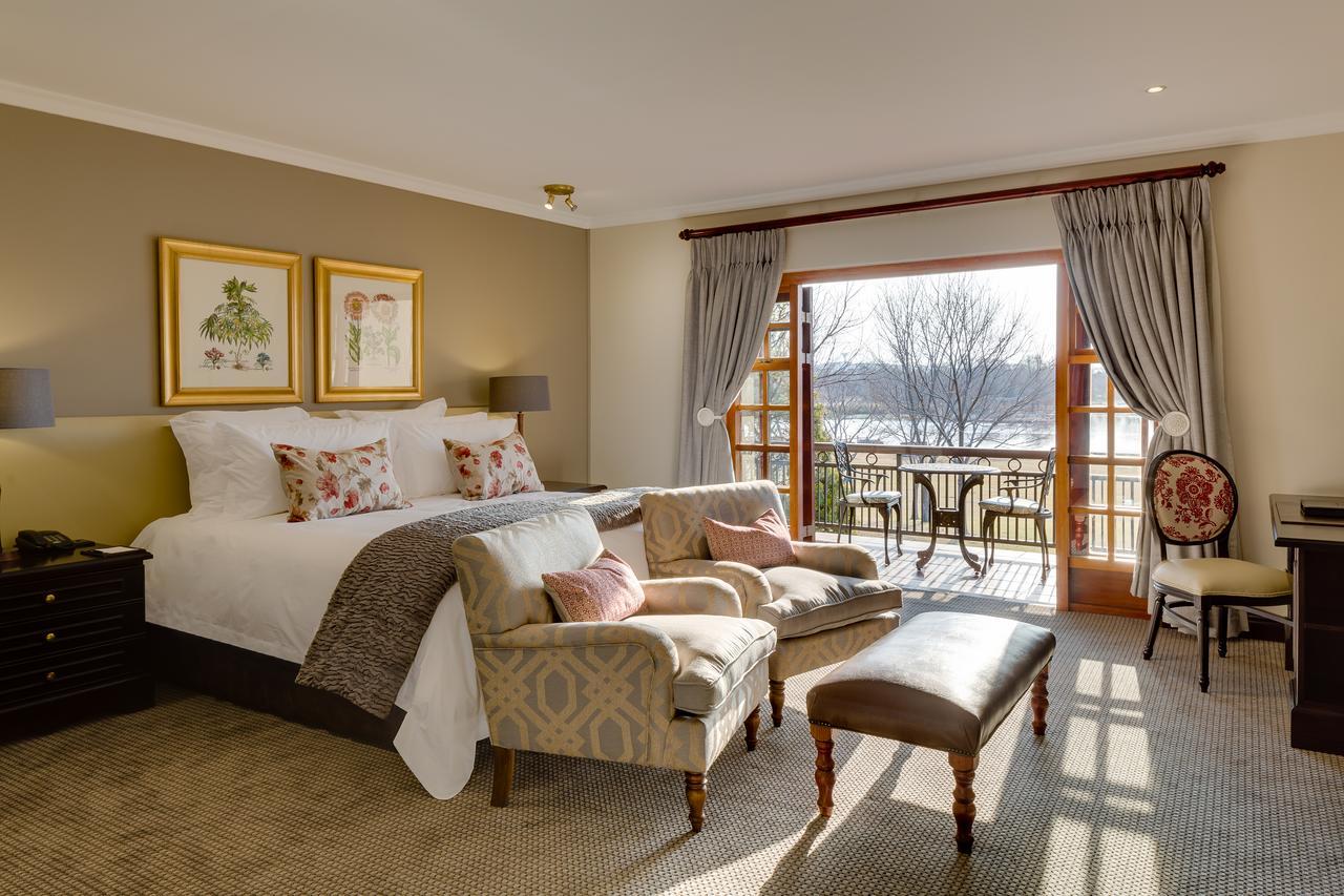 Irene Country Lodge, Autograph Collection Centurion Exterior photo A bedroom at the Oyster Box